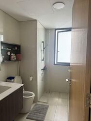 Lakeville (D22), Condominium #546645561